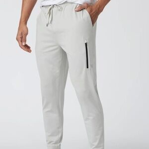 Vuori Mens Sunday Performance Jogger L NWOT